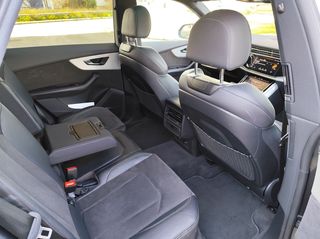 Audi Q8 2021  60 TFSI e quattro tiptronic-thumb-20