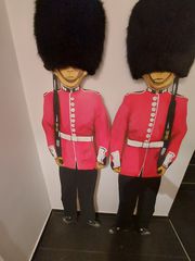 King's Guard-thumb-1
