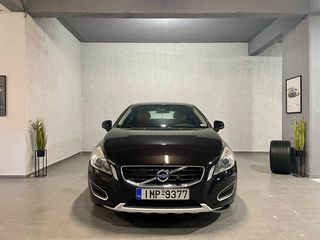 Volvo V60 '10  Summum Geartronic