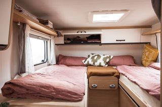 Sunlight 2024 V66 Adventure AC/Solar/Bike-thumb-19