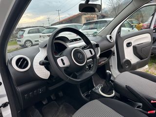 Renault Twingo 2017-thumb-31