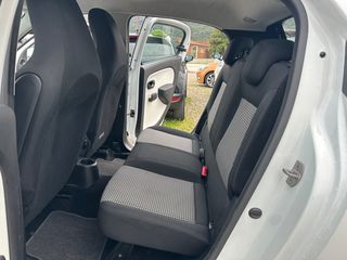 Renault Twingo 2017-thumb-23