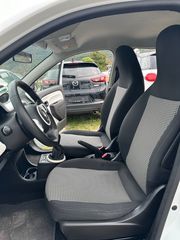 Renault Twingo 2017-thumb-26