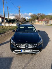 Mercedes-Benz GLA 180 '19 1100 κμ ελληνικό 1 χέρι 