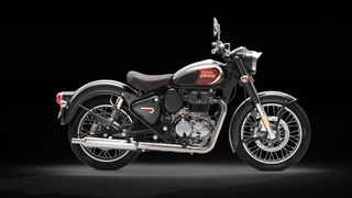 Royal Enfield Classic 350 2024 DARK SUPER ΠΡΟΣΦΟΡΑ