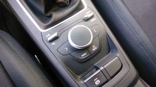 Audi Q2 2017 1.6 ΤDI-thumb-10
