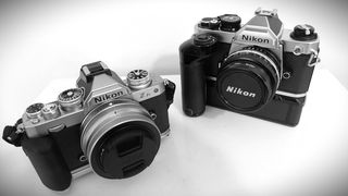 Nikon Zfc mirrorless (250 κλικ)