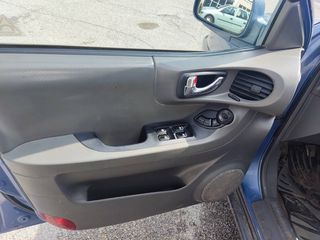 Hyundai Santa Fe 2005-thumb-8
