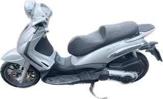 Piaggio Beverly 250   500 TOURER   ΜΟΝΟ ΓΙΑ  Ανταλλακτικα 