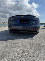 Tesla Model S '23 Plaid