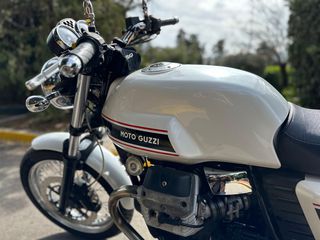 Moto Guzzi V 7 '11 Classic