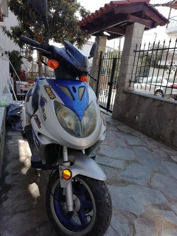 Roller / Scooter 2012 KENOS FABIUS 125