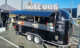 Καντίνα PM 2024 Κινητό Κατάστημα Καντίνα hot dog 6,00 Μέτρα-thumb-4