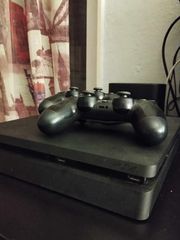 PLAY STATION 4 SLIM 1TB 2 CONTROLLERS 