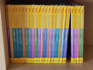 Disney Παιδική εγκυκλοπαίδεια 24 τόμοι του 2007 Στις θήκες τους. Προσωπική αγορά. Σε κατάσταση καινούργιου 