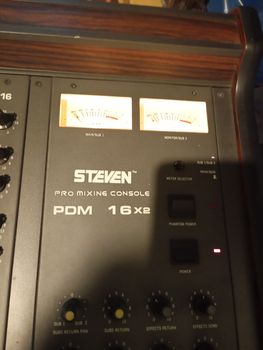 Steven Pro mixing console PDM. 16x2