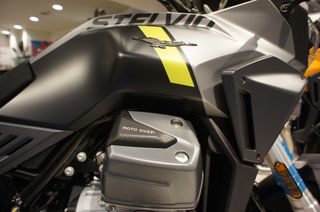 Moto Guzzi 2025 STELVIO NEW 1050-thumb-2