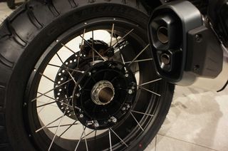 Moto Guzzi 2025 STELVIO NEW 1050-thumb-4
