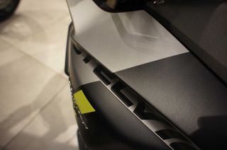 Moto Guzzi 2025 STELVIO NEW 1050-thumb-37