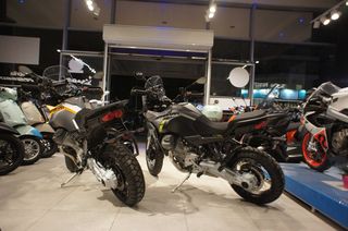Moto Guzzi 2025 STELVIO NEW 1050-thumb-13