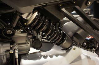 Moto Guzzi 2025 STELVIO NEW 1050-thumb-19