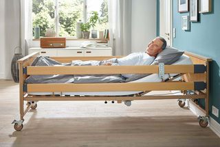        Κρεβάτι Ηλεκτρικό Πολύσπαστο New Dali Standard Mobiak.  Αναπηρικό αμαξίδιο  & μαξιλάρι  κατακλίσεων& στρώμα κατακλίσεων
