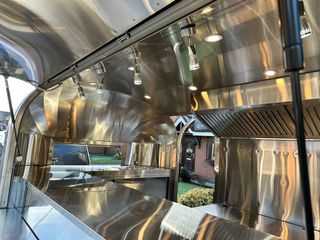Καντίνα PM 2024 Airstream Ρυμουλκούμενη Καντίνα 3,80 ΜΕΤΡΑ-thumb-16