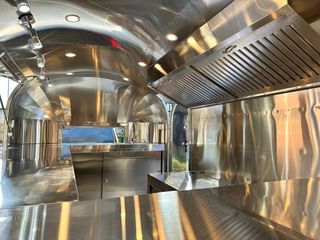 Καντίνα PM 2024 Airstream Ρυμουλκούμενη Καντίνα 3,80 ΜΕΤΡΑ-thumb-19