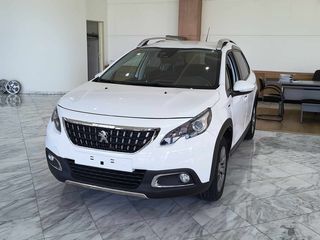Peugeot 2008 2019 1.2 PureTech 82 Signature-thumb-19