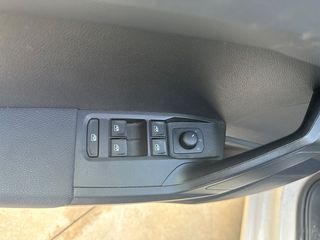 Seat Ibiza 2019-thumb-15