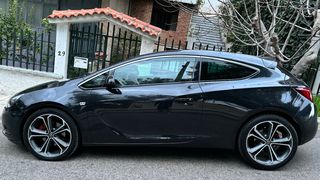 Opel Astra '12 Black edition full Led 70 of 200pc