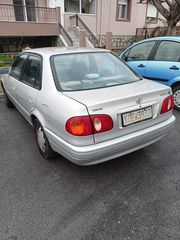 Toyota Corolla 2000
