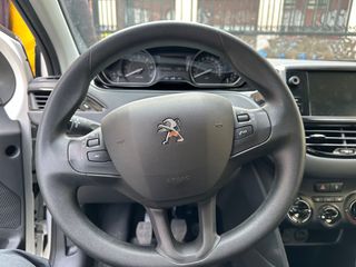 Peugeot 208 2019-thumb-13