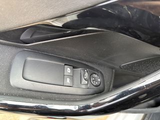 Peugeot 208 2019-thumb-16