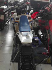 Husqvarna TE 300 2023-thumb-2