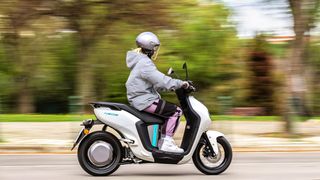 Yamaha NEOs Easy 2025 ΗΛΕΚΤΡΙΚΟ ΣΕ ΠΡΟΣΦΟΡΑ -390 € ΣΥΝ ΕΠΙΔΟΤΗΣΗ 20%-thumb-16