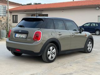 Mini Cooper D 2018-thumb-4