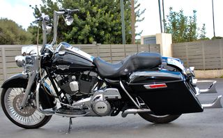 Harley Davidson ROAD KING 2011-thumb-3