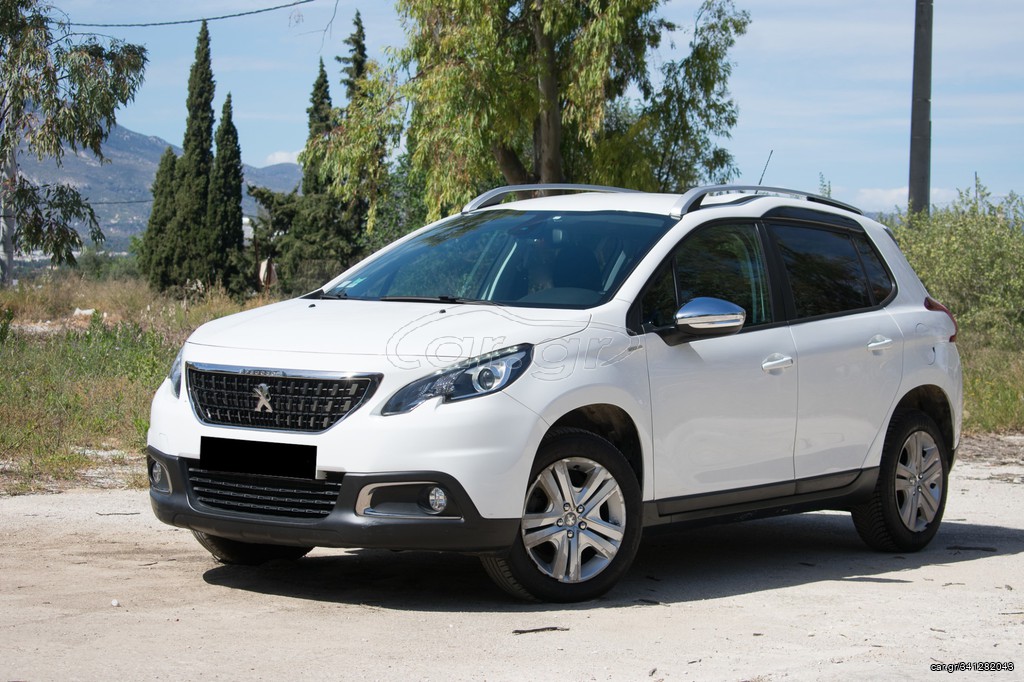 Peugeot 2008 '18 1.2 PureTech 110 Style