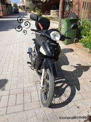 Honda ANF 125 Innova '06