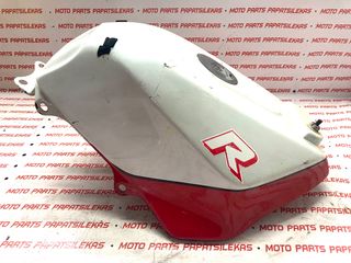 ΤΕΠΟΖΙΤΟ - ΡΕΖΕΡΒΟΥΑΡ -> SUZUKI GSX-R 400 (1987) -> MOTO PAPATSILEKAS 