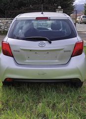 Toyota Yaris 2016-thumb-5