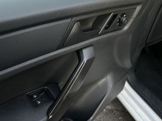 Κλούβα Volkswagen 2016 Euro 6 Diesel Maxi Van Μακρύ-thumb-15