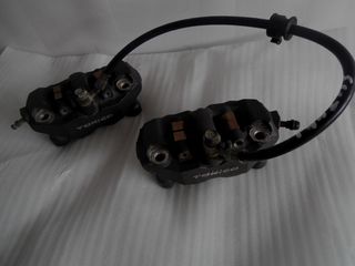 Suzuki GSXR 600 750 GSX-R600 750 k8-k9-k10 2008-2010 Δαγκάνες εμπρός φρένων (TOKICO) Σε Άριστη κατάστασή!!