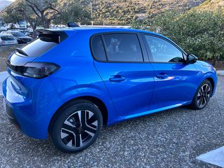 Peugeot 208 2026 1.2 PureTech 100 Allure-thumb-12