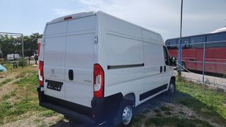 Peugeot Boxer 2023 L2H2-thumb-2