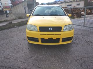 Fiat Punto 2003 1.4 16V Sporting-thumb-2