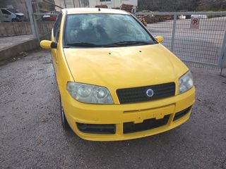 Fiat Punto 2003 1.4 16V Sporting-thumb-10