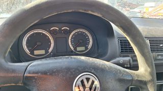 Volkswagen Golf 4 (1400cc 16v)-thumb-7