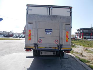 Ψυγείο Mercedes-Benz 2006-thumb-5